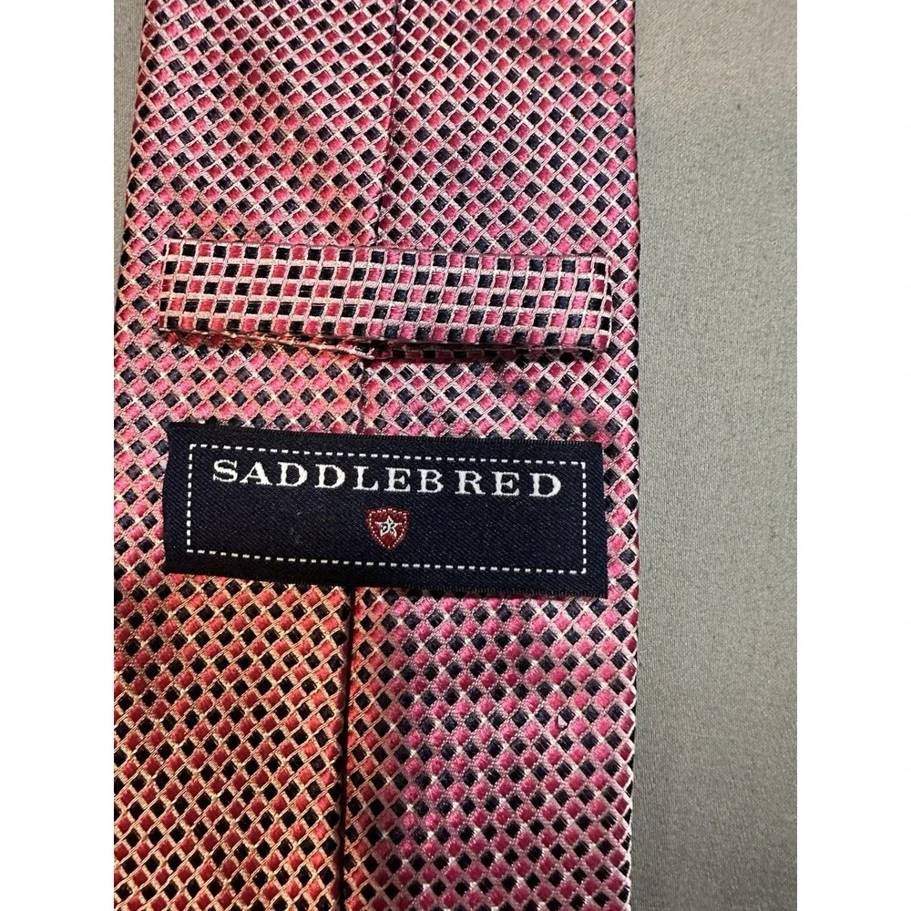 Saddlebred‎ Pink/Blue Diamond Metallic Tie